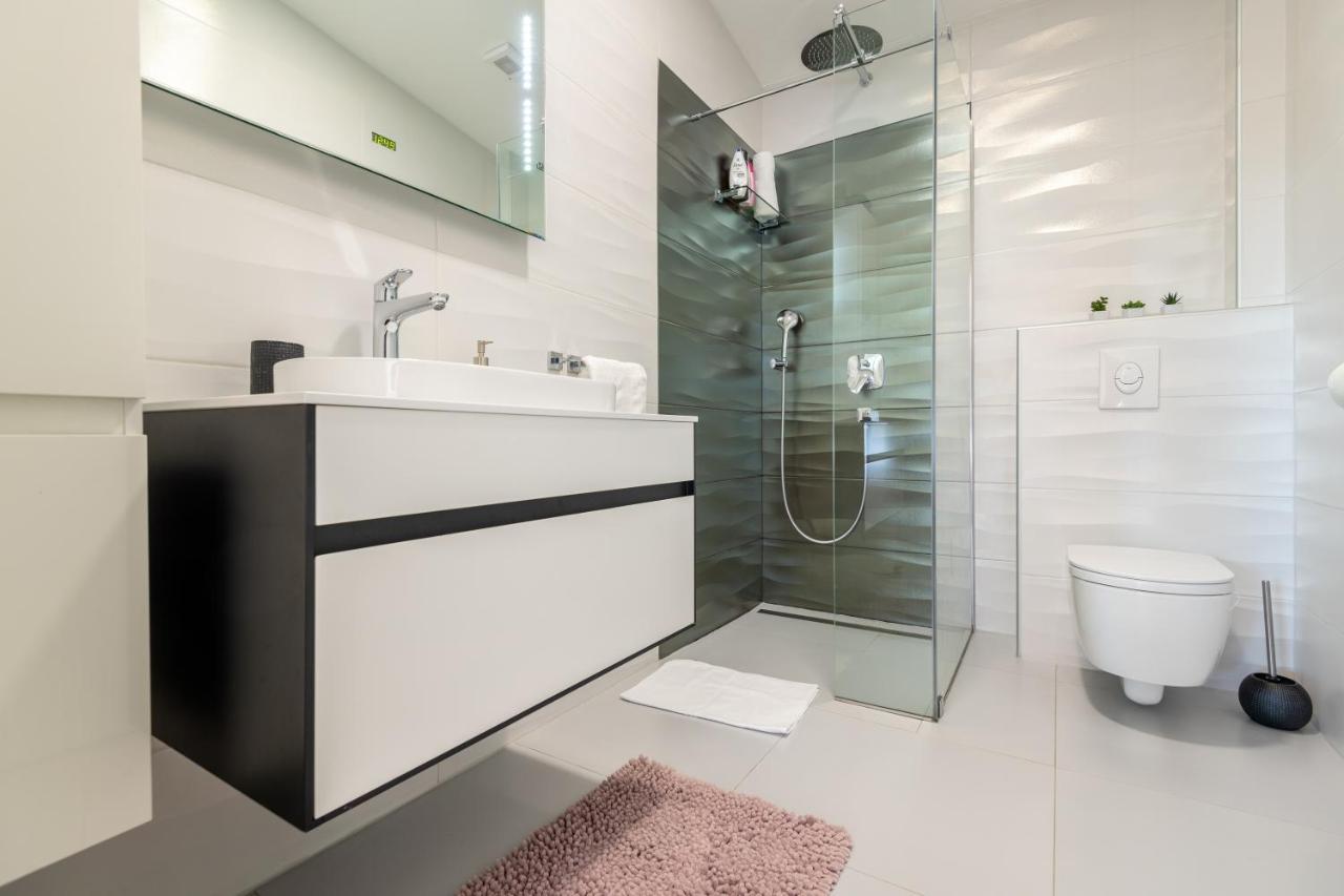 Iva Apartment Makarska Exterior photo